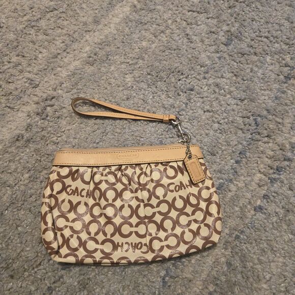 Coach Wristlet Multicolor Wallet Zip Closure - Picture 1 of 8